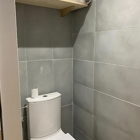 Calme Et Lumineux Proche De Lyon Apartment *