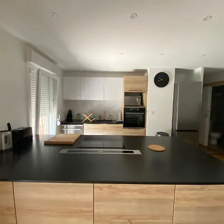 Apartment Calme Et Lumineux Proche De Lyon